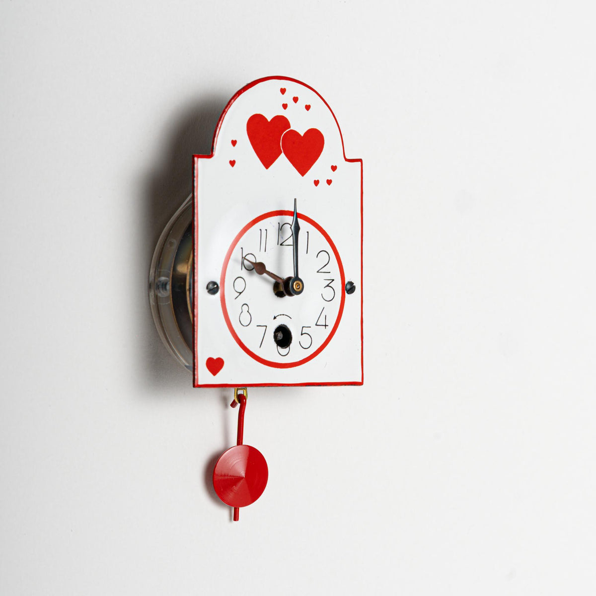 Wanduhr "Herzchen", Bogenschild aus Emaille, Maße: 50 x 75 mm, Eintagewerk