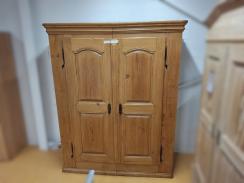 Antiker Schrank 
