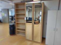 Spiegeltürenschrank 