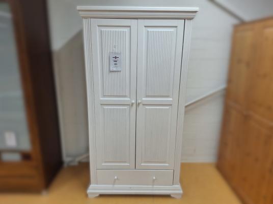 Garderobenschrank 
