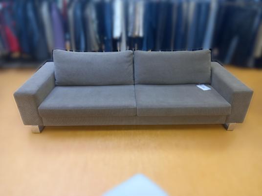 Zwei-Sitzer-Sofa 