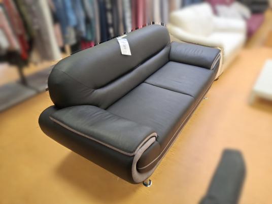 Dreisitzer Couch schwarz 