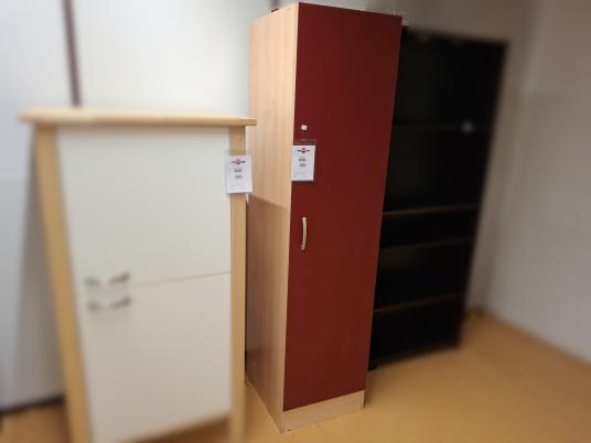 Schrank Rot 