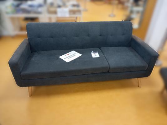 Sofa mit Hocker 