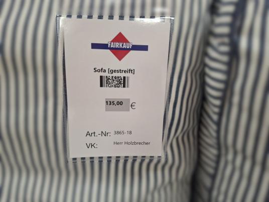 Sofa gestreift 