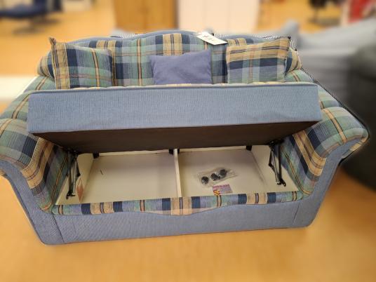 Sofa mit Bettkasten 