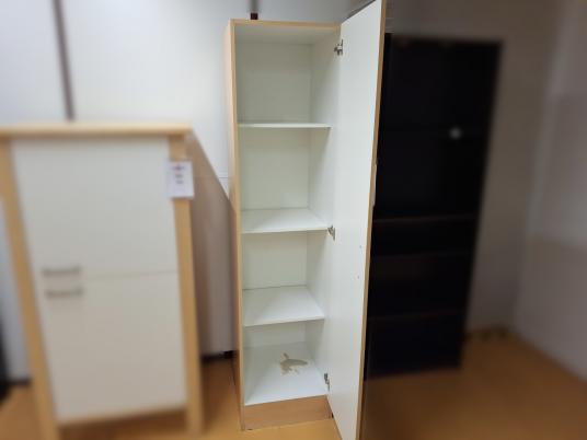Schrank Rot 