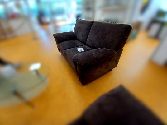 Zwei-Sitzer-Sofa 