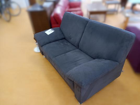 Dreisitzer Sofa 