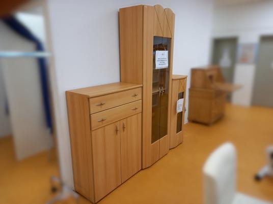 Wohnzimmerschrank 