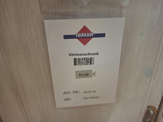 Vitrinenschrank 