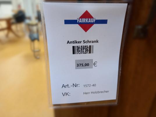 Antiker Schrank 